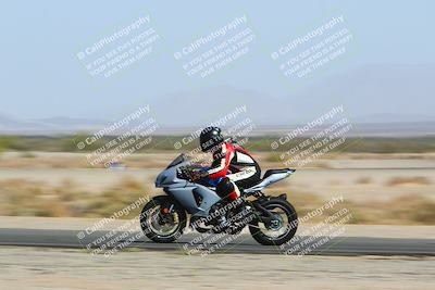 media/Apr-10-2022-SoCal Trackdays (Sun) [[f104b12566]]/Speed Shots Back Straight (930am)/